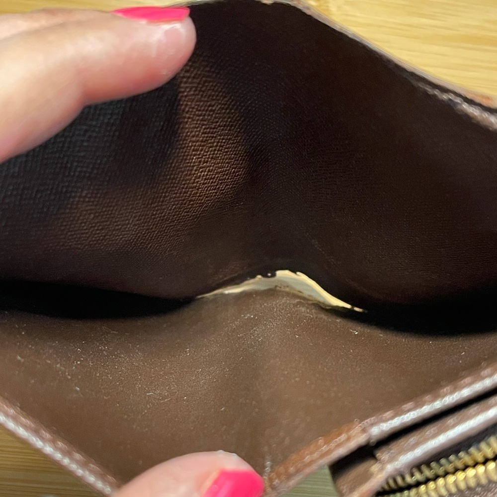 Louis Vuitton Damier Ebene Wallet - Picture 15 of 16